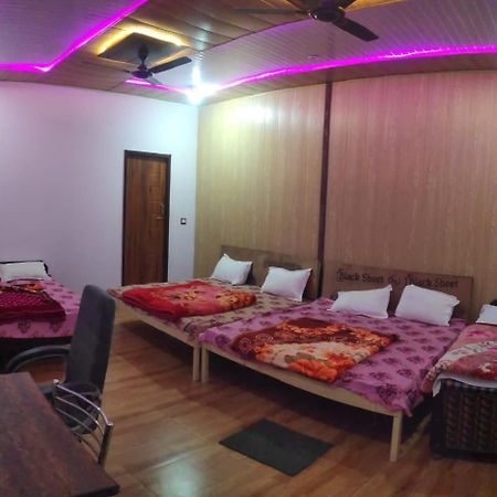 Hotel Trishul Inn Karnaprayāg 外观 照片
