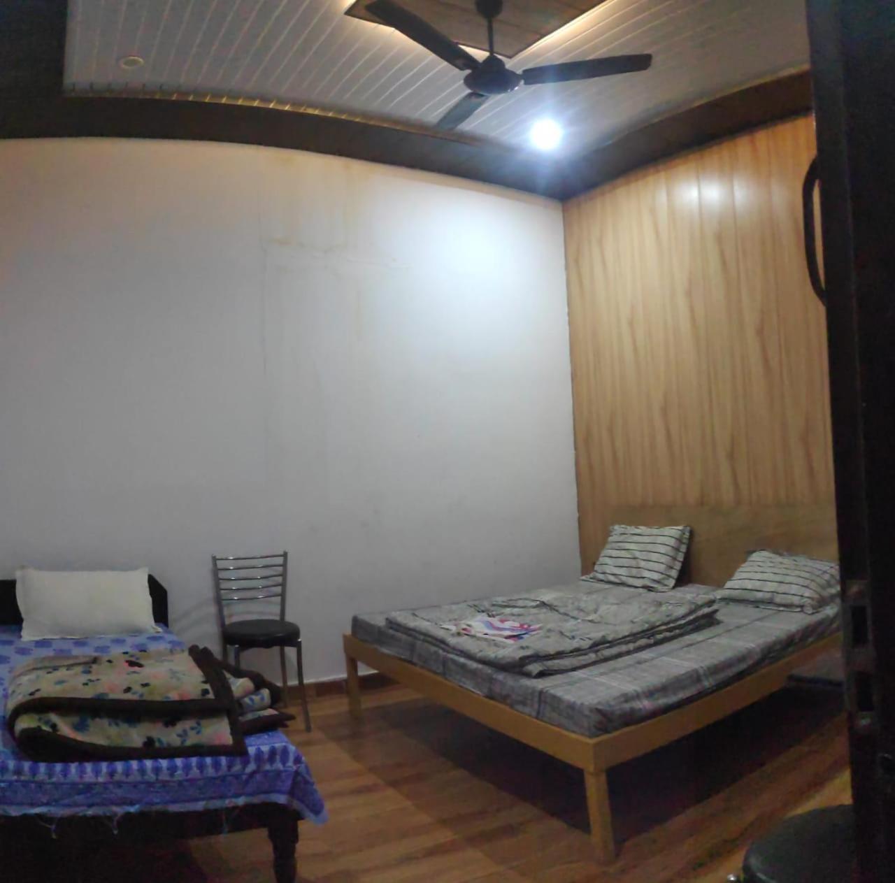 Hotel Trishul Inn Karnaprayāg 外观 照片